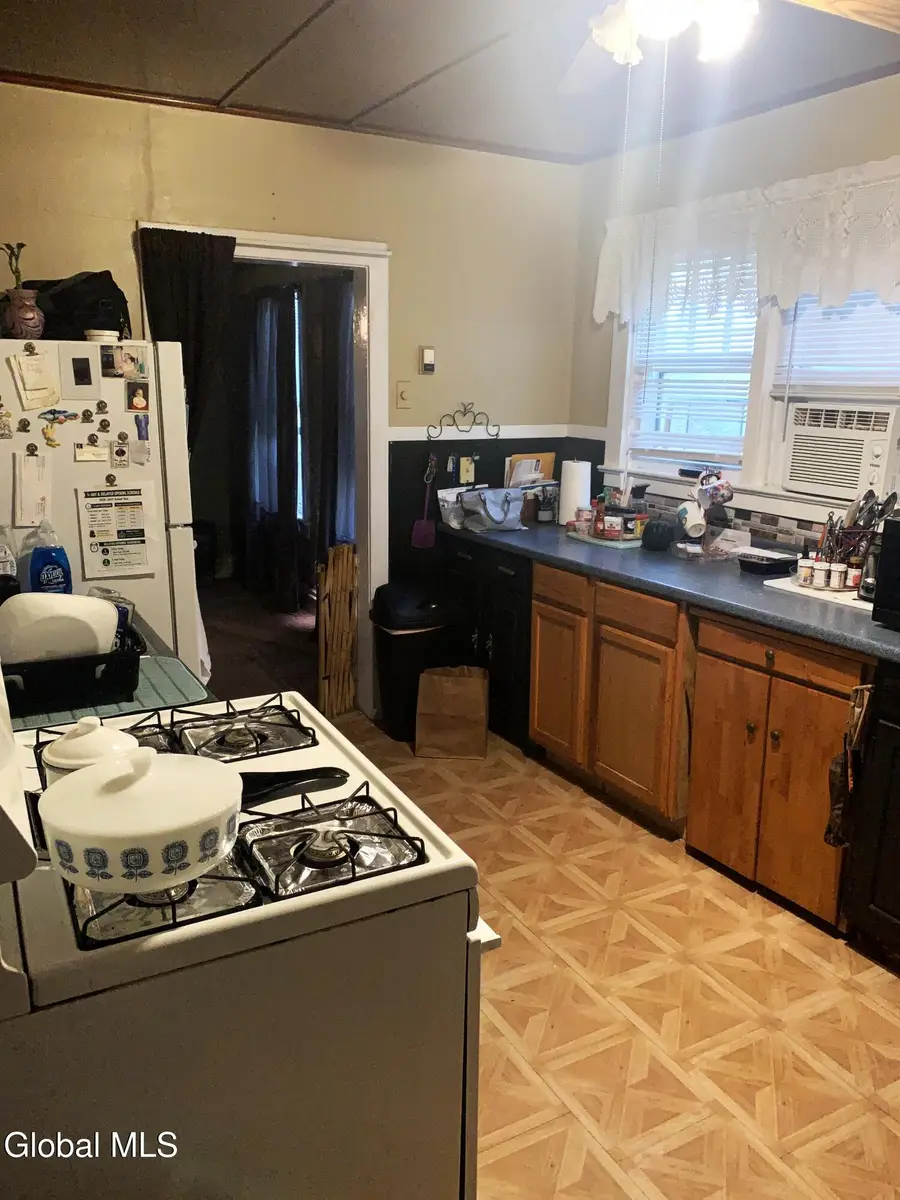 211 Central Avenue, Cohoes, NY 12047 - #3