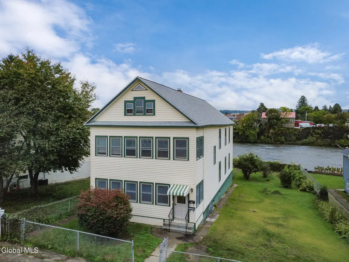 36 Kosciusko Avenue, Cohoes, NY 12047 - #1