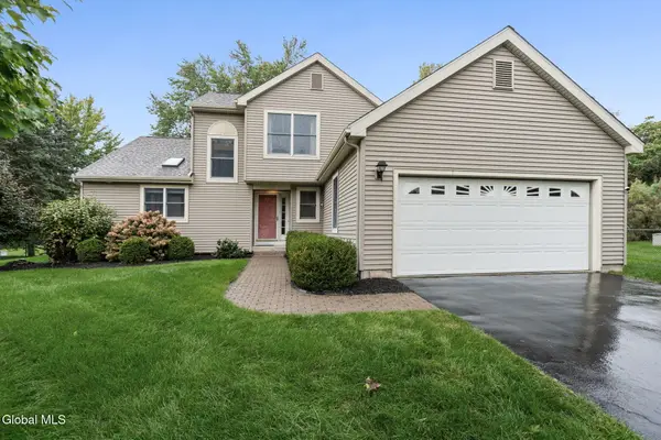 33 Capitol Place, East Greenbush, NY 12144