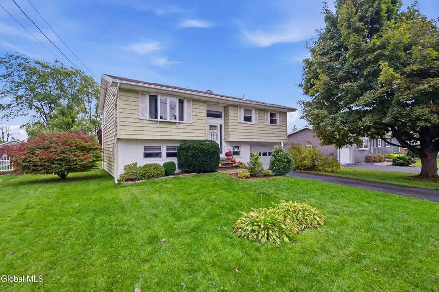 135 Linda Avenue, Cohoes, NY 12047 - #2