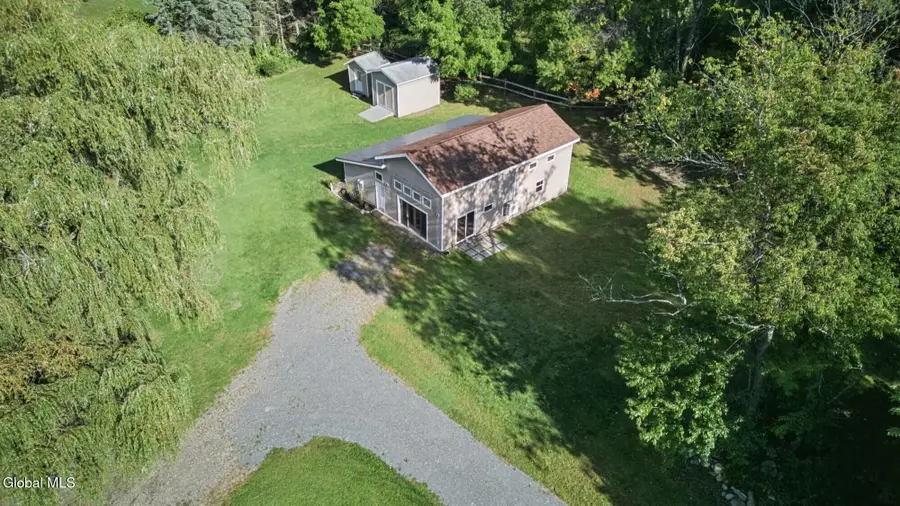 21 Teal Road, Sand Lake, NY 12018 - #2