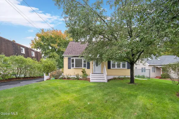 125 Fort Hunter Road, Guilderland, NY 12303