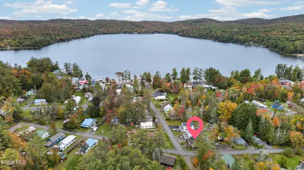 125 Lakeview Avenue, Caroga, NY 12032