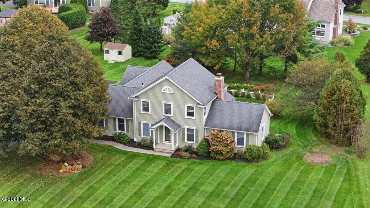 25 Masters Common South, Queensbury, NY 12804 - #1
