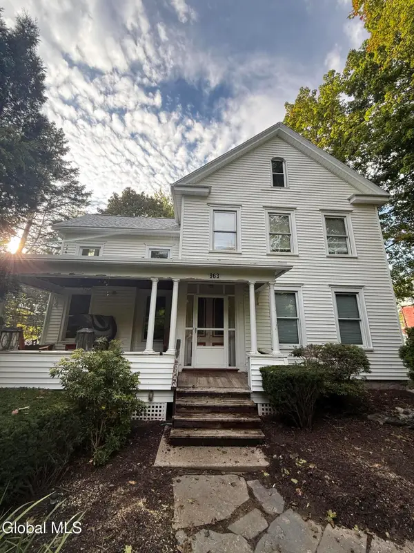963 Route 9w, Bethlehem, NY 12158