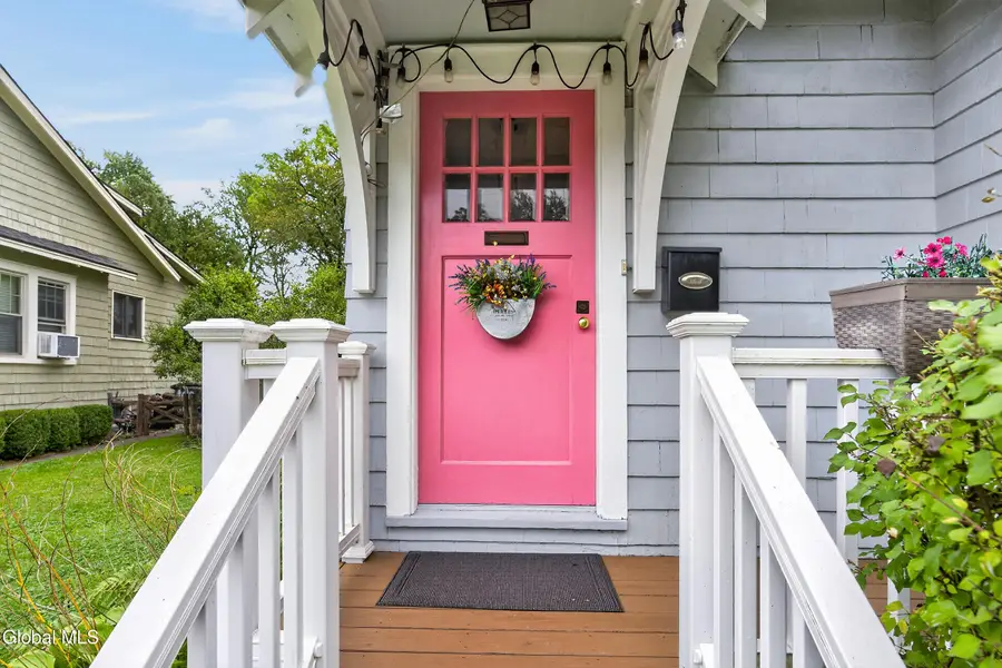 1140 Palmer Avenue, Niskayuna, NY 12309 - #2