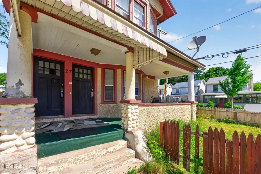 27 Mckinley Street, Albany, NY 12206 - #3
