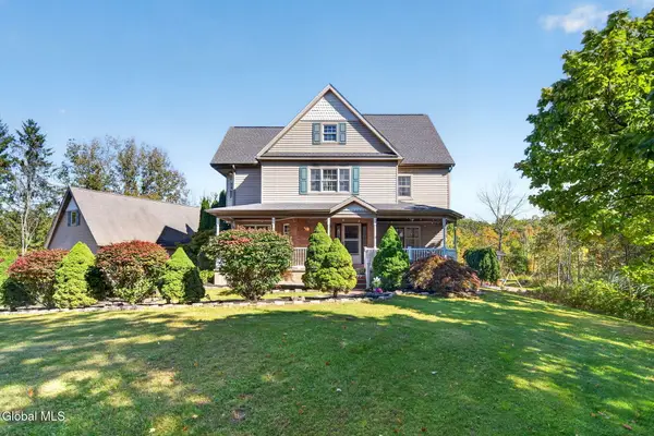 114 Spring Road, Schenectady, NY 12302