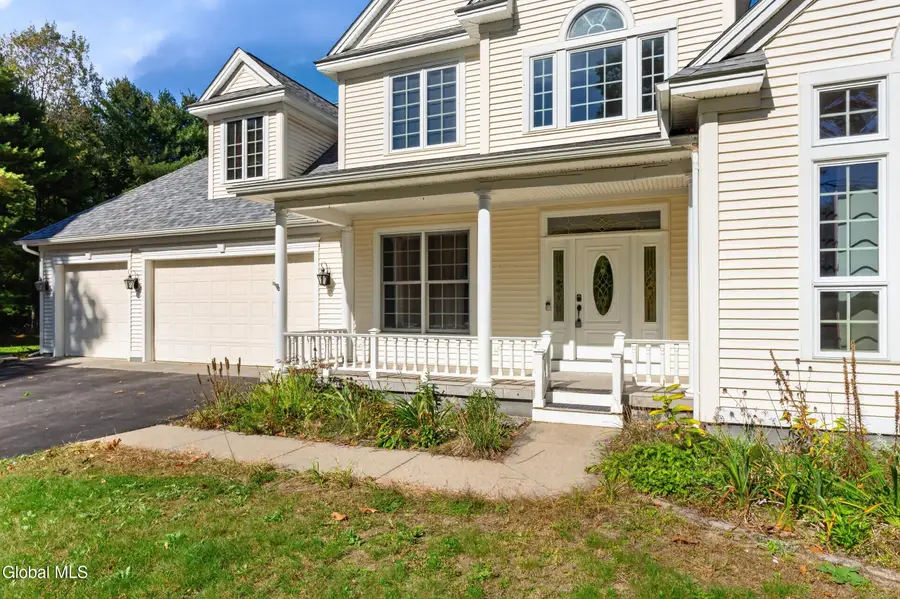 31 Briarhurst Drive, Moreau, NY 12831 - #3