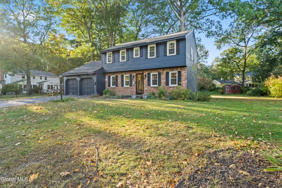 49 Devon Road, Bethlehem, NY 12054 - #3