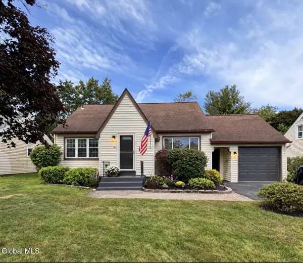 6 Vernon Boulevard, Schenectady, NY 12302