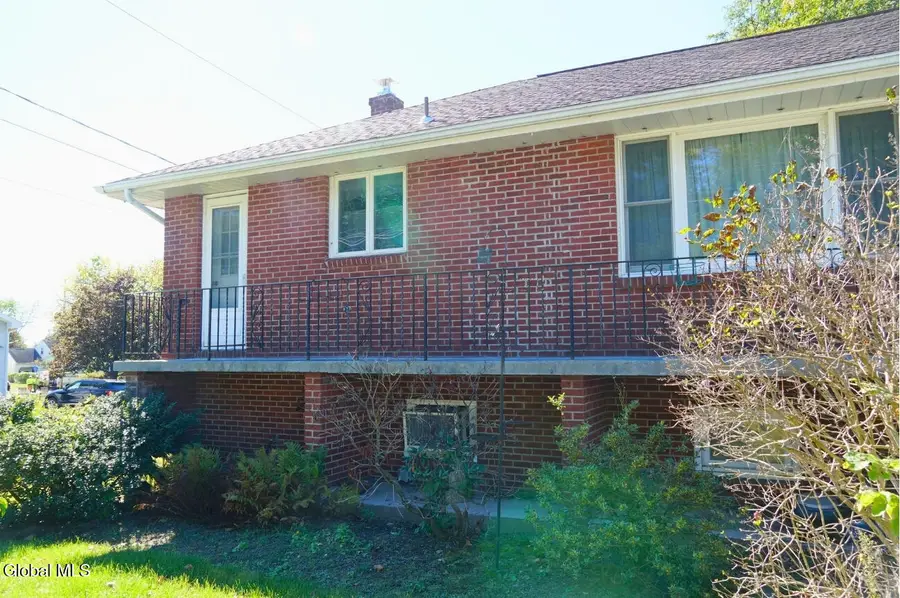 212 Sand Creek Road, Colonie, NY 12205 - #3