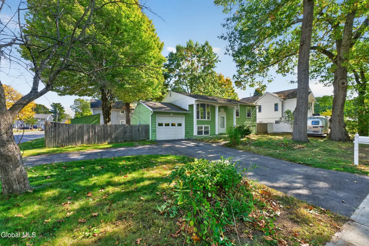 51 Vanderbilt Avenue, Saratoga Springs, NY 12866 - #1