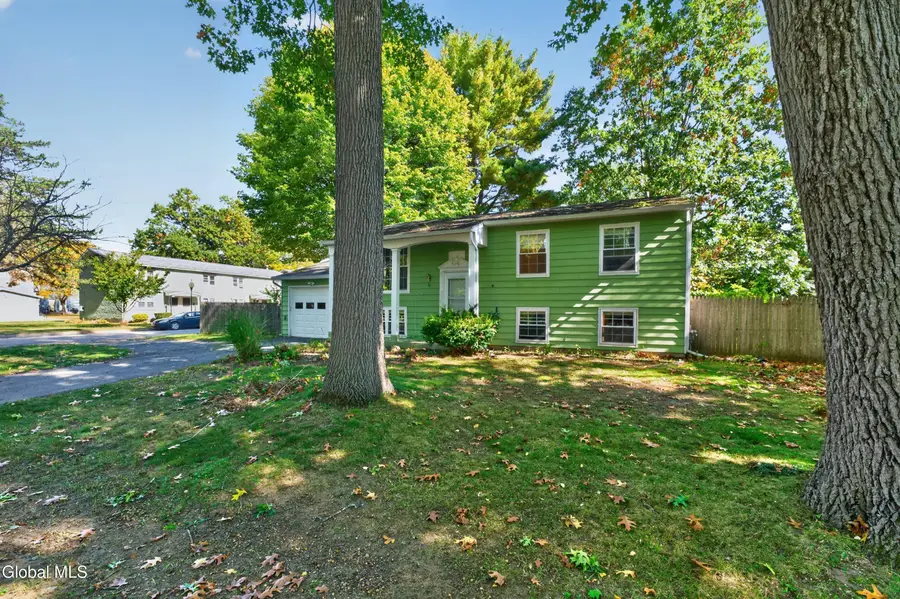 51 Vanderbilt Avenue, Saratoga Springs, NY 12866 - #3