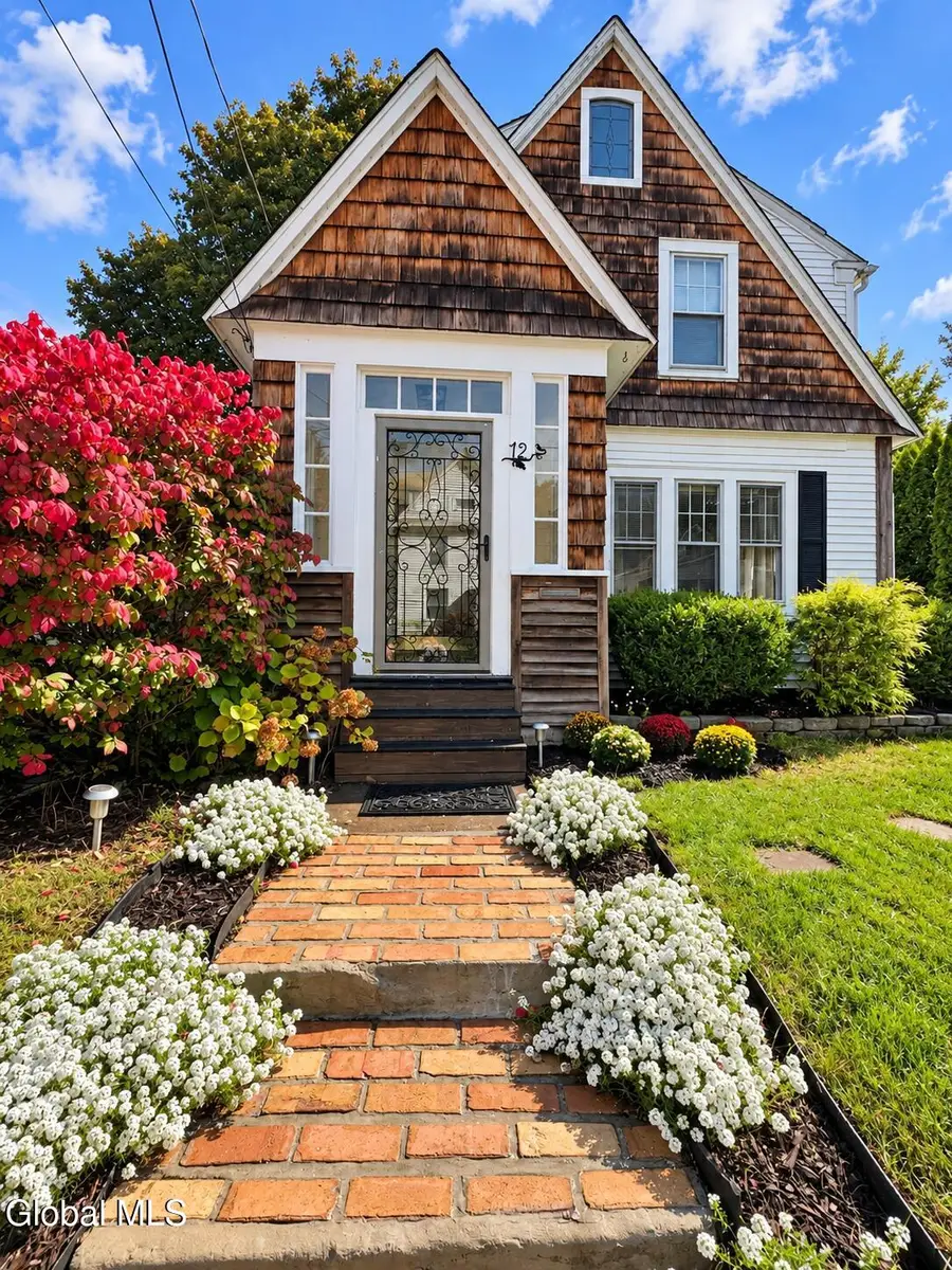 12 Commerce Street, Scotia, NY 12302 - #3