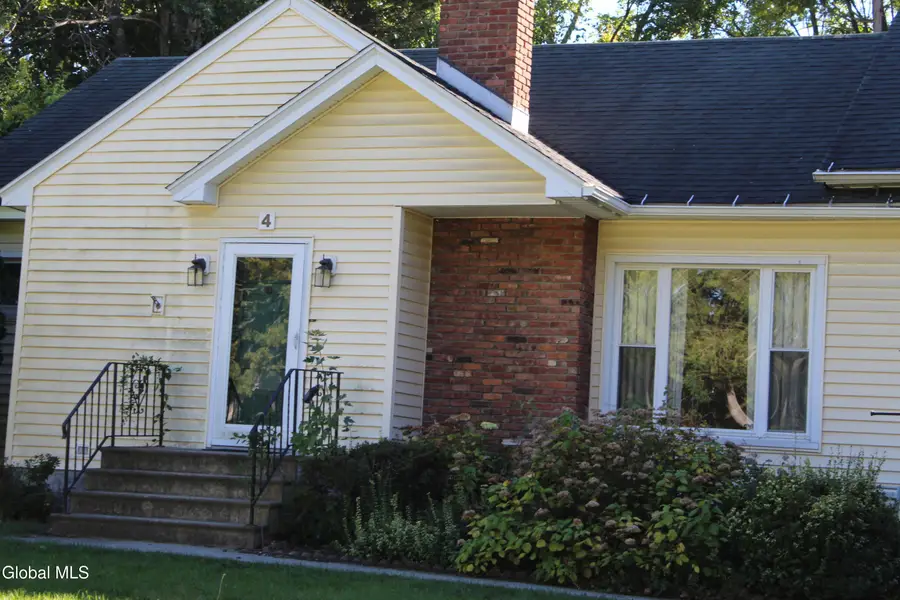 4 Country Road, Guilderland, NY 12203 - #2