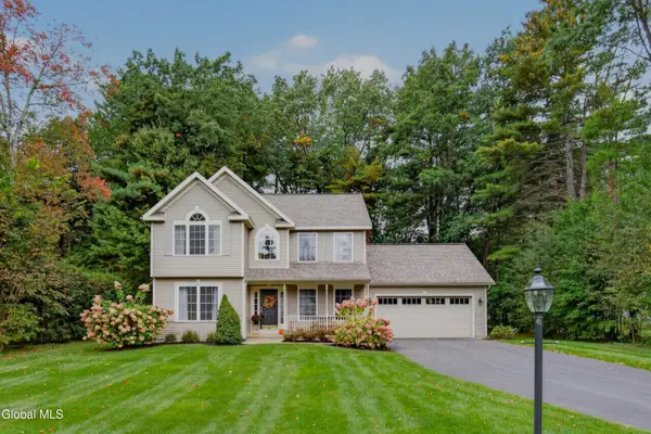 31 Brookside Drive, Wilton, NY 12866