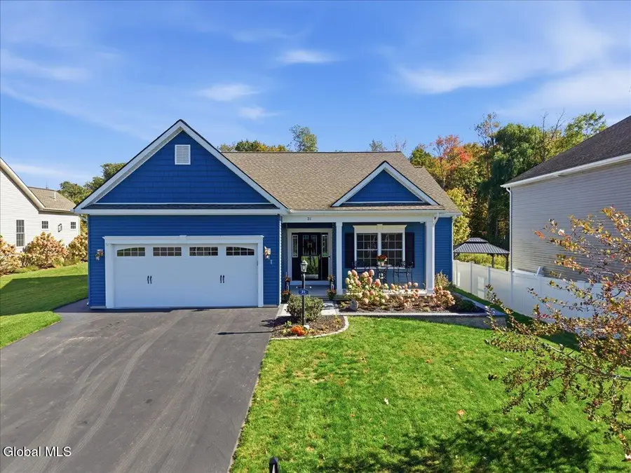 21 Woodlake Drive, Saratoga Springs, NY 12866 - #3