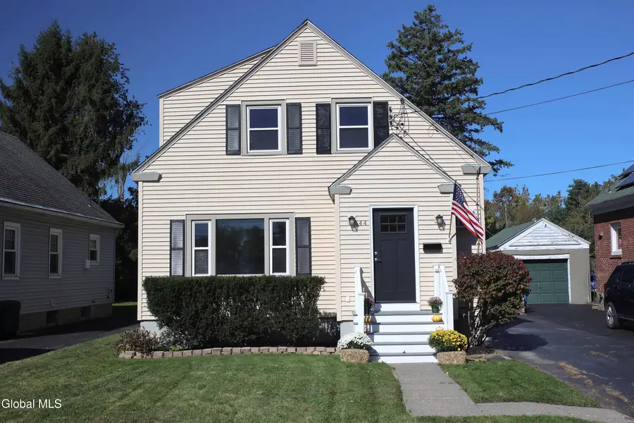 44 Swartson Court, Albany, NY 12209 - #2