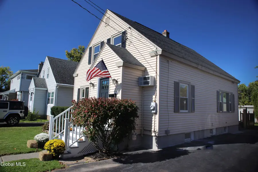 44 Swartson Court, Albany, NY 12209 - #3