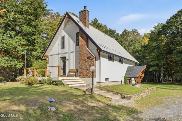106 S Greenfield Road, Greenfield, NY 12833