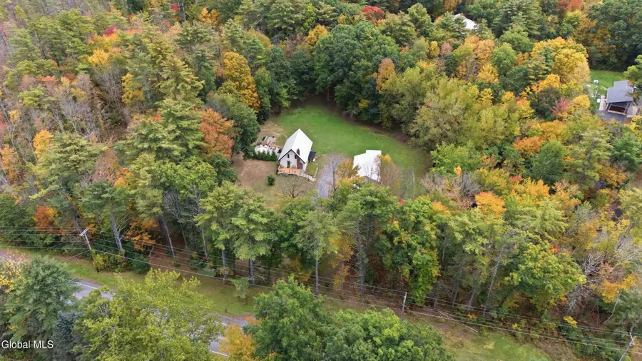 106 S Greenfield Road, Greenfield, NY 12833 - #2