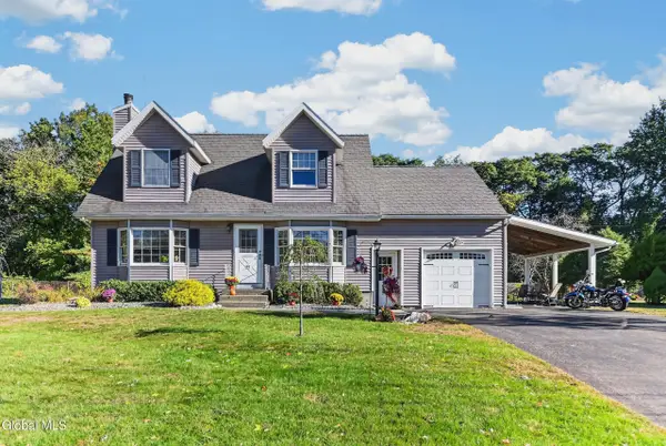 27 Velina Drive, Albany, NY 12203