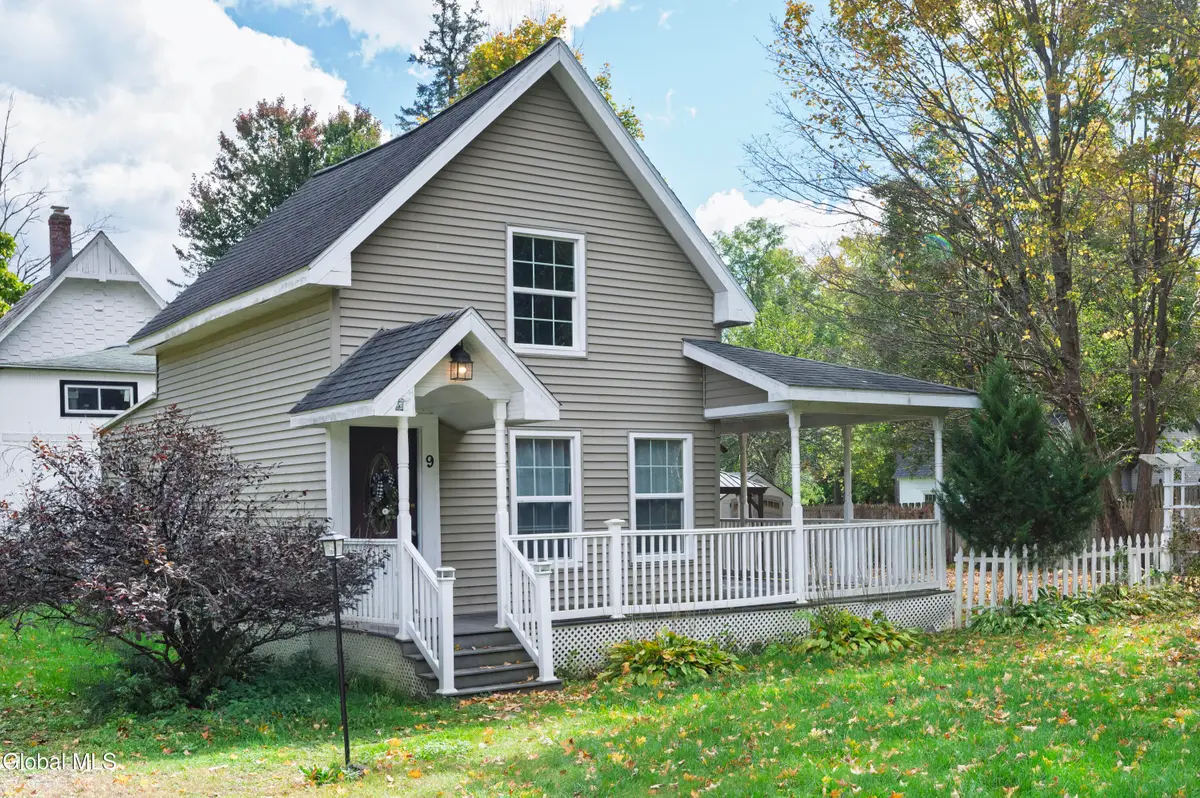 9 Haven Avenue, Round Lake, NY 12151 - #1