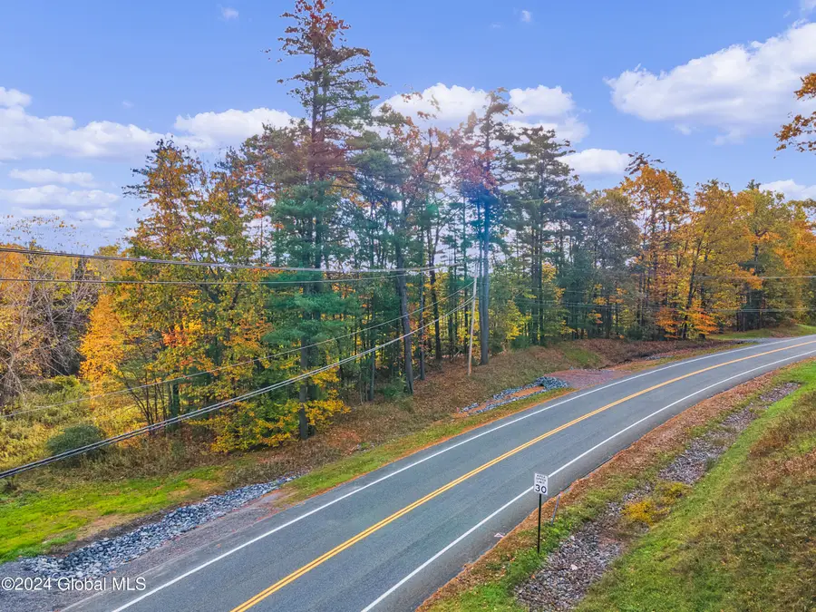 L28.3 Cold Springs Road, Saratoga Springs, NY 12866 - #3