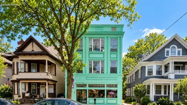 864 Madison Avenue, Albany, NY 12208