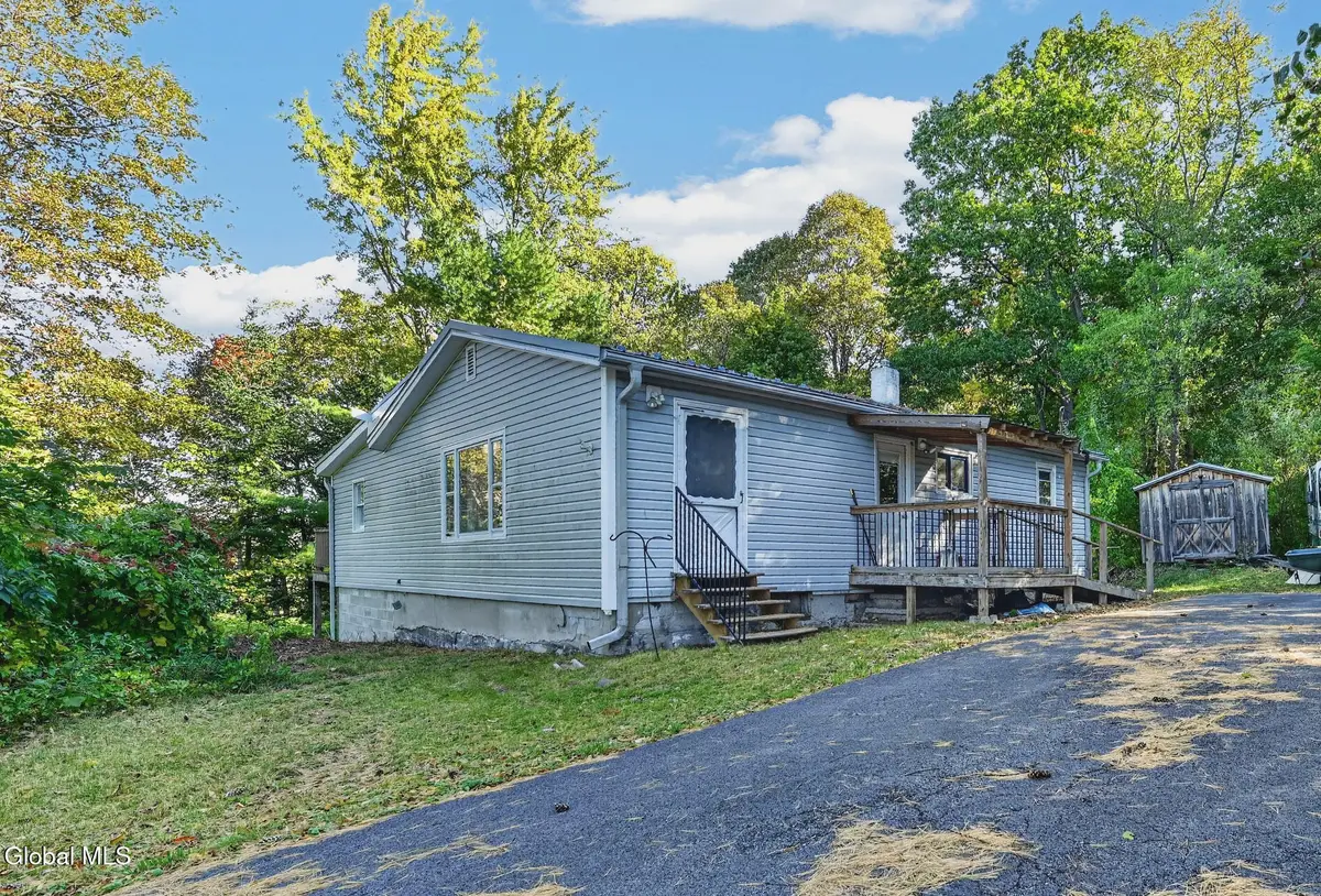 9 Hillcrest Avenue, Gloversville, NY 12078 - #1