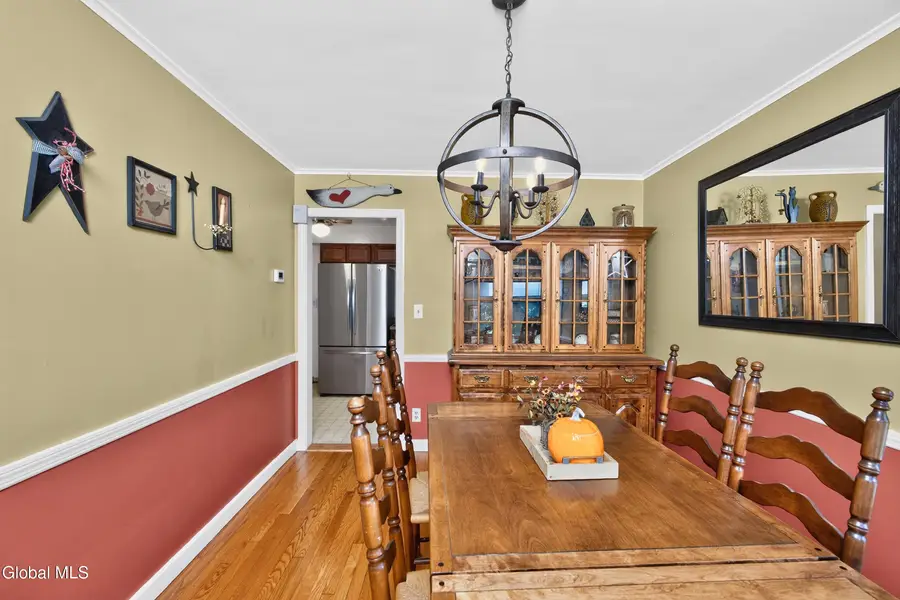 724 Sanders Avenue, Glenville, NY 12302 - #2