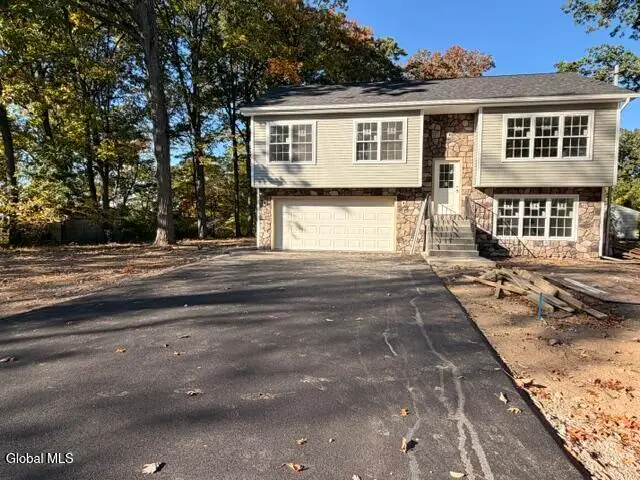323 Madison Avenue E, Rensselaer, NY 12144 - #1