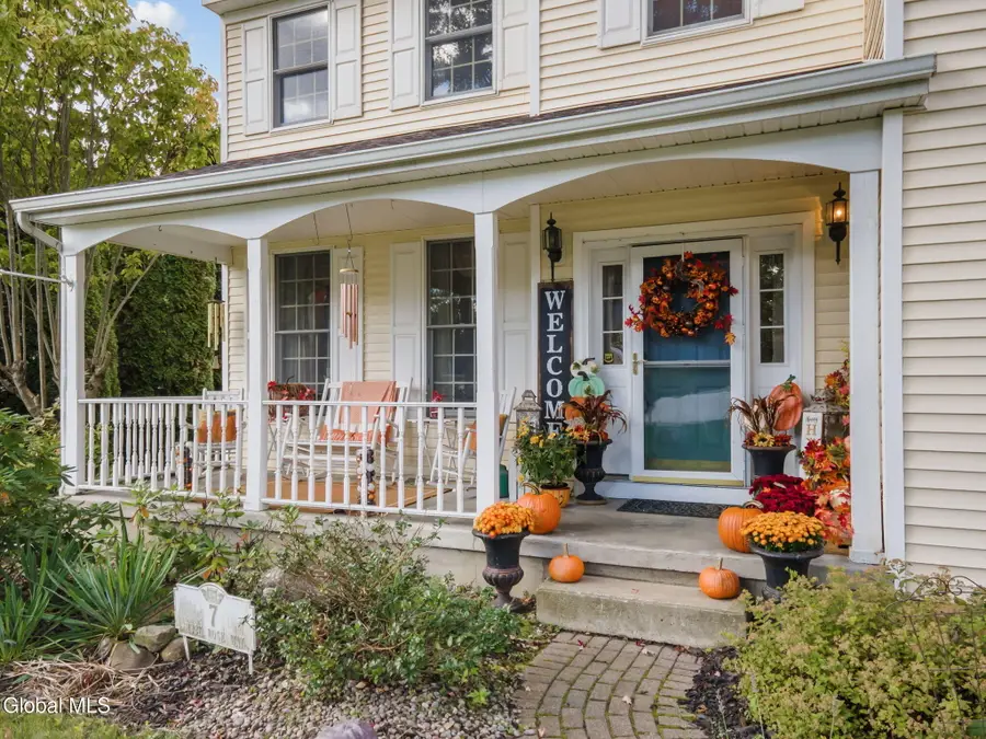7 Rockrose Way, Malta, NY 12020 - #2