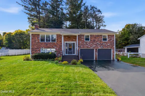 30 Hadel Road, Glenville, NY 12302