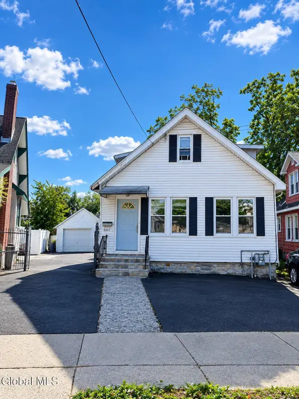 2302 William Street, Schenectady, NY 12306
