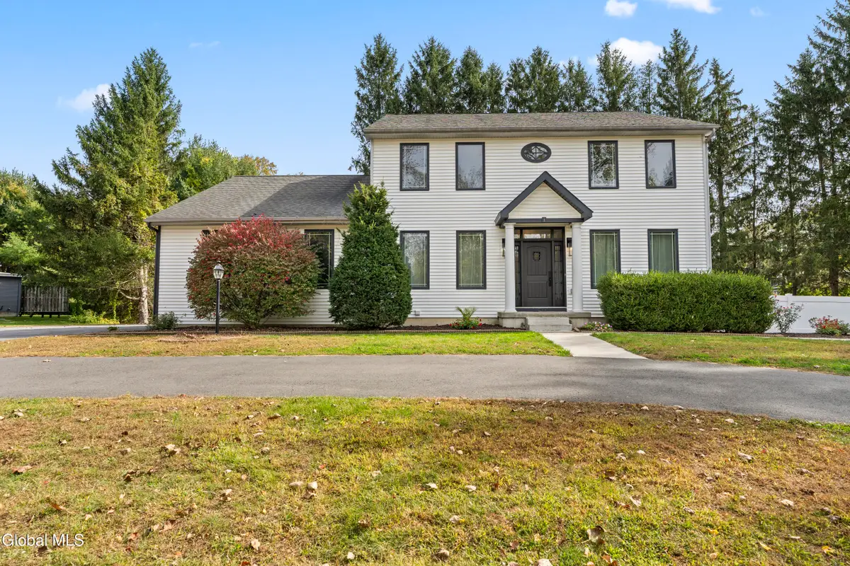 1 Pinecrest Drive, Niskayuna, NY 12309 - #1