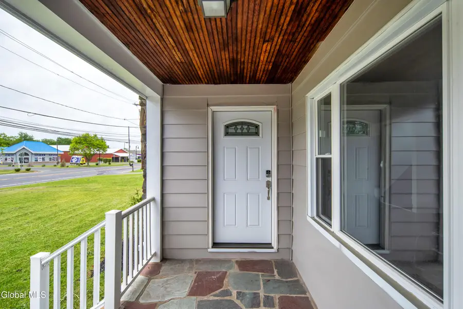 135 Freemans Bridge Road, Schenectady, NY 12302 - #3