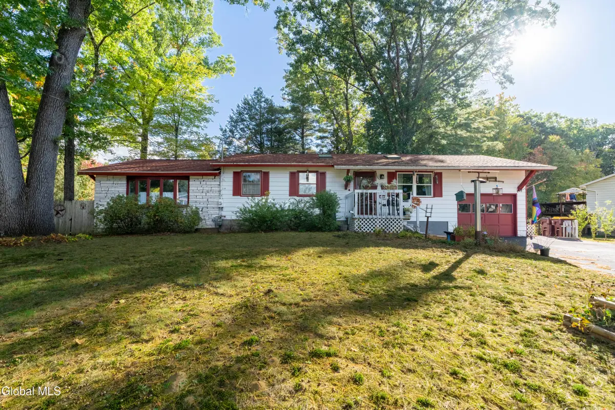 37 Whippletree Drive, Ballston Spa, NY 12020 - #1