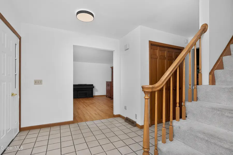 6 Siena Drive, Halfmoon, NY 12065 - #3