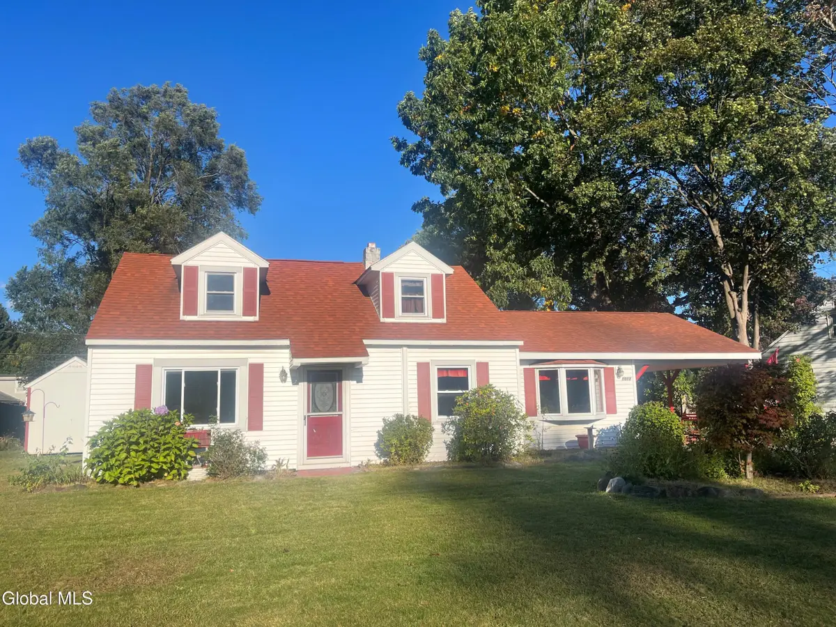 1012 Alheim Drive, Rotterdam, NY 12303 - #1