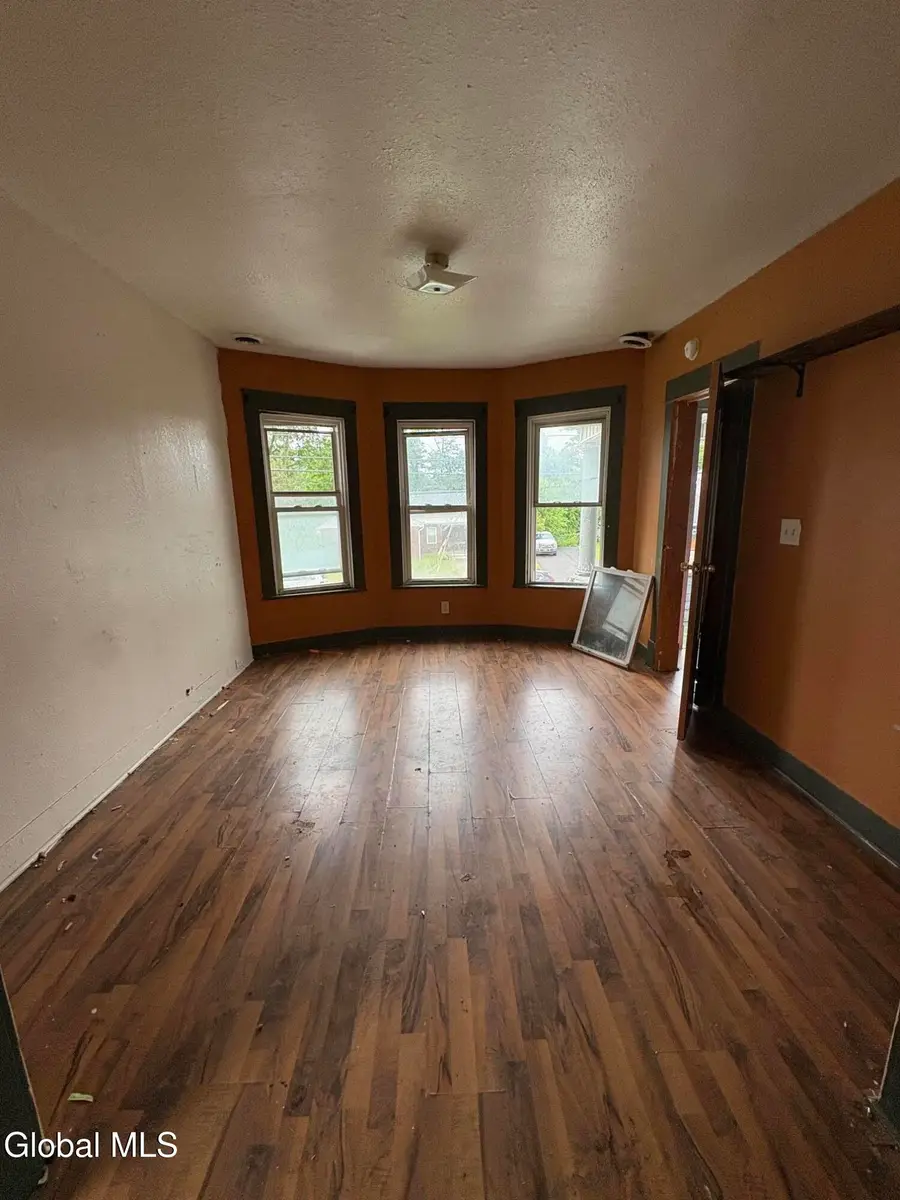 1715 Albany Street, Schenectady, NY 12304 - #2