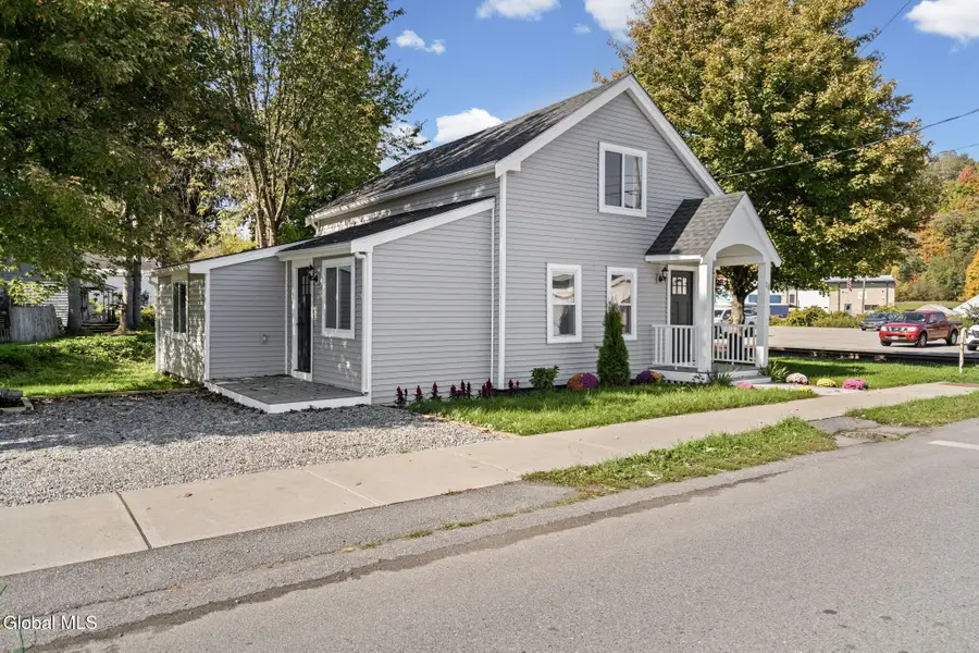 11 Wing Street, Fort Edward, NY 12828 - #2