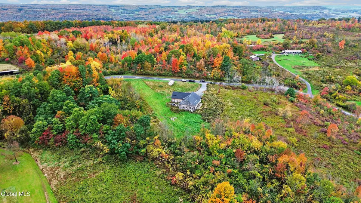 403 Shellstone Road, Amsterdam, NY 12010 - #1