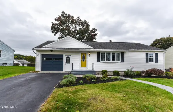 6 Marriner Avenue, Colonie, NY 12205