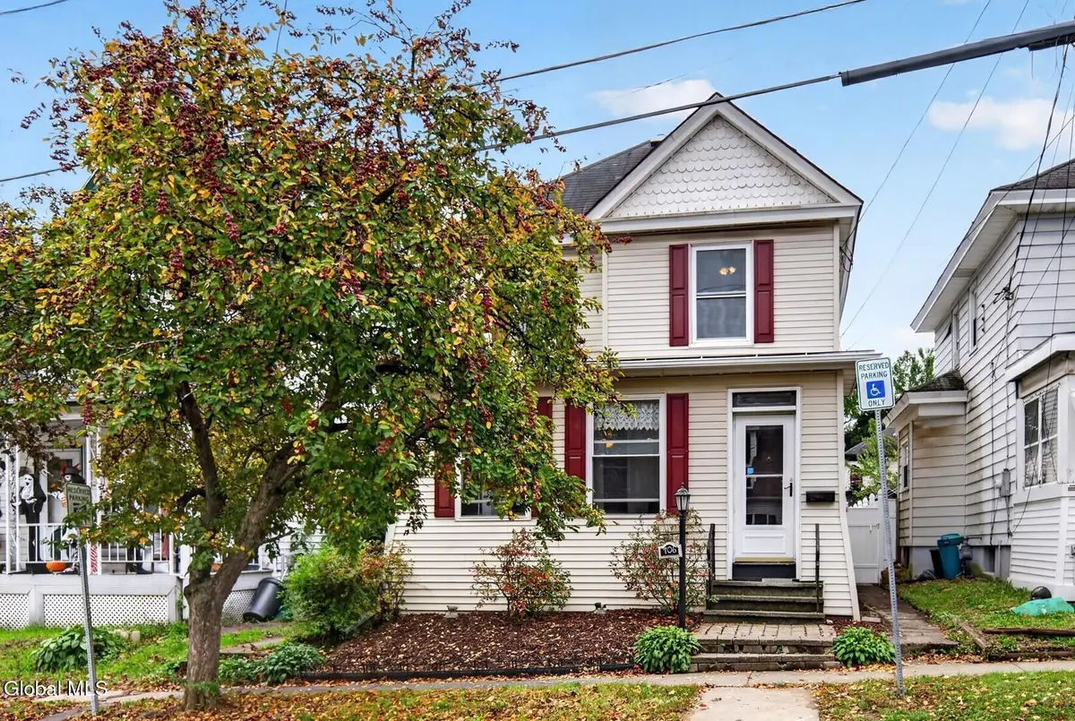 706 2nd Street, Watervliet, NY 12189 - #1