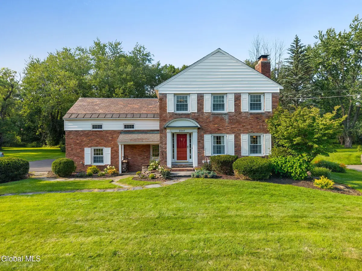 2347 Cayuga Road, Niskayuna, NY 12309 - #1