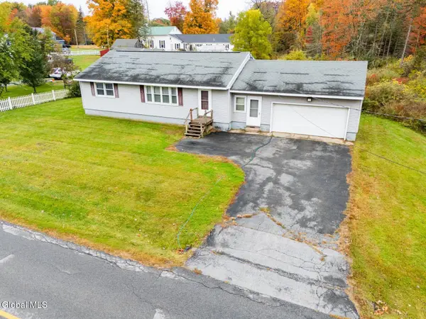 212 Hatchery Road, Moreau, NY 12831