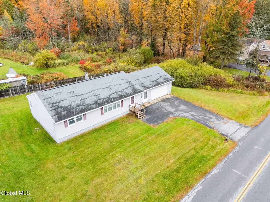 212 Hatchery Road, Moreau, NY 12831 - #2