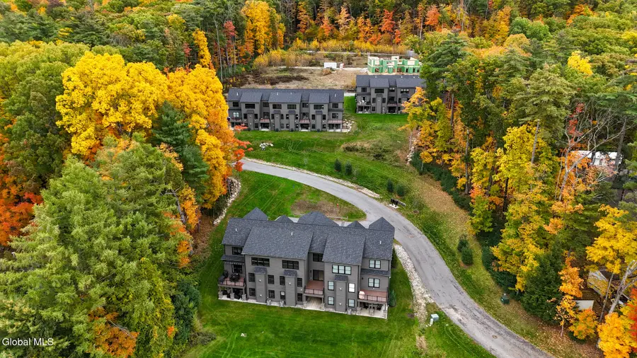 9 Hill Crest Lane #UNIT 2, Lake George, NY 12845 - #3